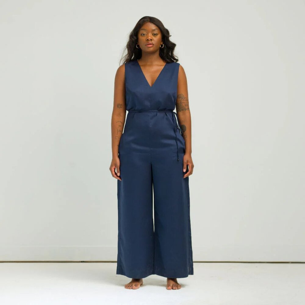 New In Box Ettitude Sateen Jumpsuit Ocean Blue Size Medium